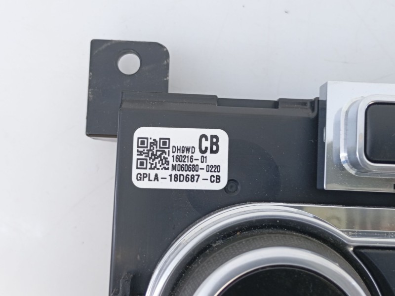Recambio de mando climatizador para land rover range rover sport ii (l494) 3.0 sdv6 4x4 referencia OEM IAM 440117400202  