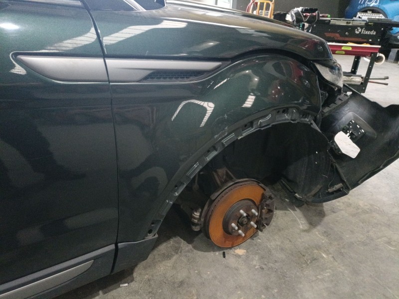 Recambio de aleta delantera derecha para land rover range rover evoque (l538) 2.2 d 4x4 referencia OEM IAM   