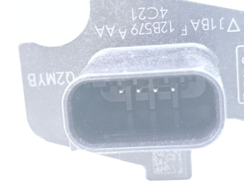 Recambio de caudalimetro para ford transit courier referencia OEM IAM J1BAF12B579A  