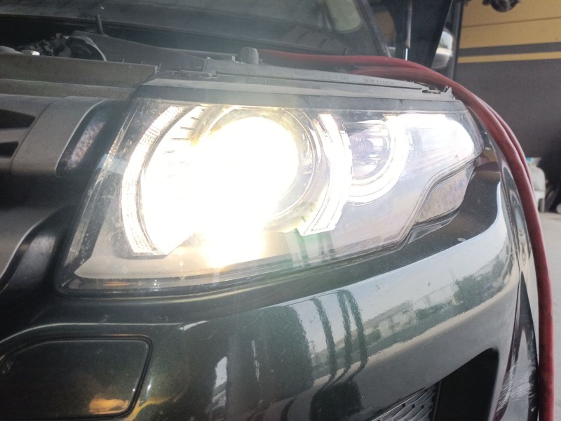 Recambio de faro izquierdo xenon para land rover range rover evoque (l538) 2.2 d 4x4 referencia OEM IAM BJ3213W030E  