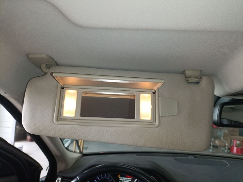 Recambio de parasol izquierdo para land rover range rover evoque (l538) 2.2 d 4x4 referencia OEM IAM   