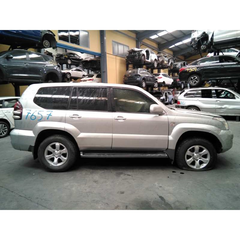 toyota land cruiser (j12) del año 2007