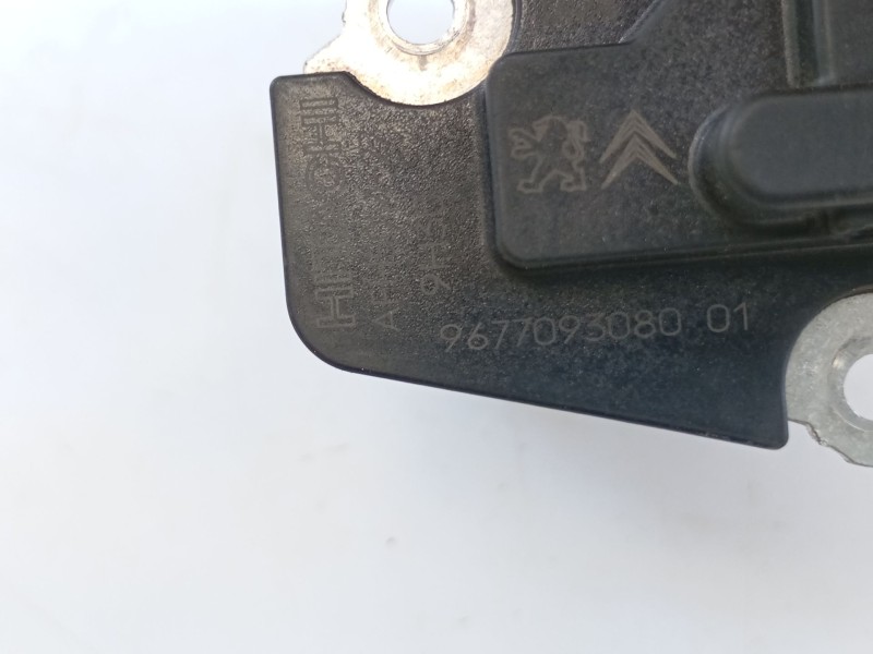 Recambio de caudalimetro para peugeot rifter 1.5 bluehdi 130 referencia OEM IAM 9677093080  