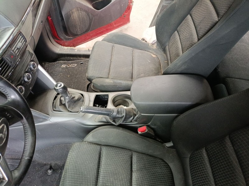 Recambio de consola central para mazda cx-5 (ke, gh) 2.2 d (ke2fw) referencia OEM IAM   