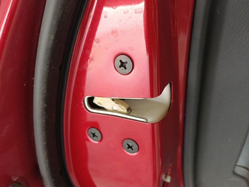 Recambio de cerradura puerta trasera izquierda para mazda cx-5 (ke, gh) 2.2 d (ke2fw) referencia OEM IAM   