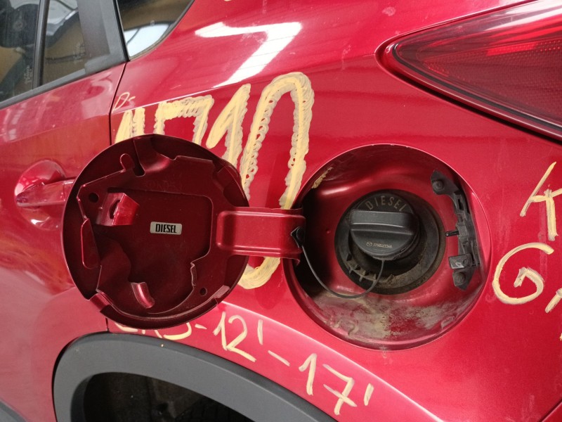 Recambio de tapa exterior combustible para mazda cx-5 (ke, gh) 2.2 d (ke2fw) referencia OEM IAM   