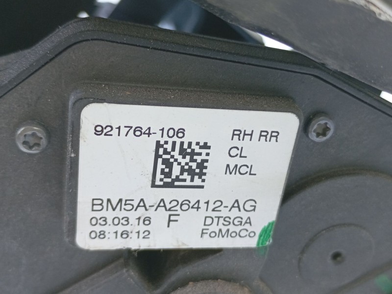 Recambio de cerradura puerta trasera derecha para ford focus iii turnier 1.5 tdci referencia OEM IAM   