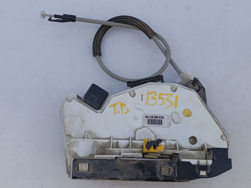 Recambio de cerradura puerta trasera derecha para seat ibiza iv (6j5, 6p1) 1.9 tdi referencia OEM IAM 6j0839016A  E1-B2