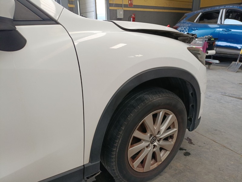 Recambio de aleta delantera derecha para mazda cx-5 (ke, gh) 2.2 d (ke2fw) referencia OEM IAM   