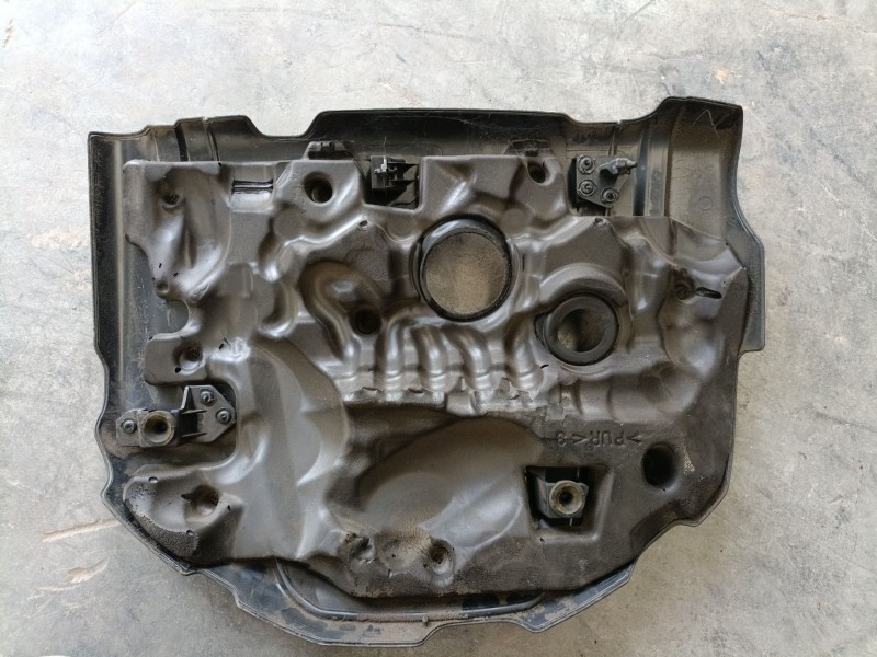 Recambio de tapa motor para mazda cx-5 (ke, gh) 2.2 d (ke2fw) referencia OEM IAM   