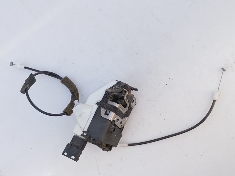 Recambio de cerradura puerta delantera derecha para peugeot 308 i (4a_, 4c_) 1.6 hdi referencia OEM IAM 567147  E1-A4