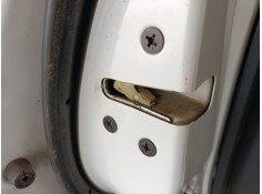 CERRADURA PUERTA TRASERA IZQUIERDA 