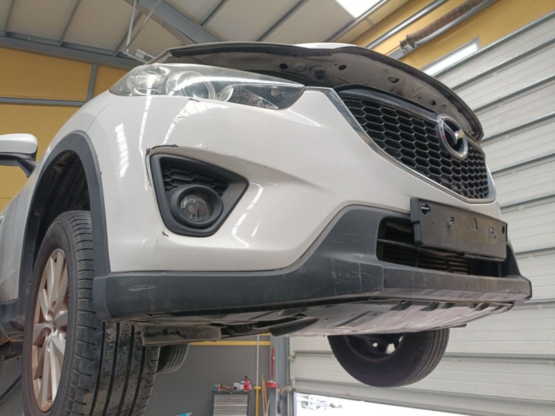 Recambio de paragolpes delantero para mazda cx-5 (ke, gh) 2.2 d (ke2fw) referencia OEM IAM   
