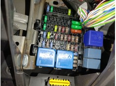 Recambio de caja reles / fusibles para dacia duster (hm_) 1.3 tce 130 (hmmf) referencia OEM IAM   