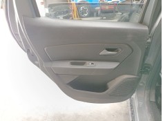 Recambio de guarnecido puerta trasera izquierda para dacia duster (hm_) 1.3 tce 130 (hmmf) referencia OEM IAM   