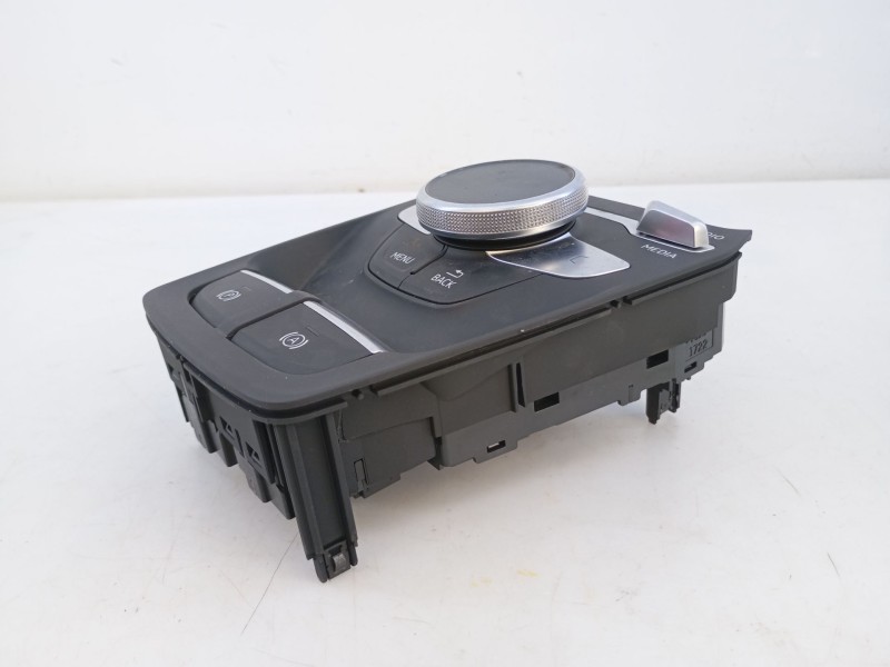 Recambio de sistema navegacion gps para audi q2 (gab, gag) 30 tdi referencia OEM IAM 81A035035N 81A919605B 