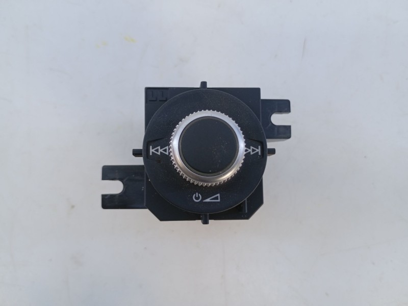 Recambio de sistema navegacion gps para audi q2 (gab, gag) 30 tdi referencia OEM IAM 81A035035N 81A919605B 