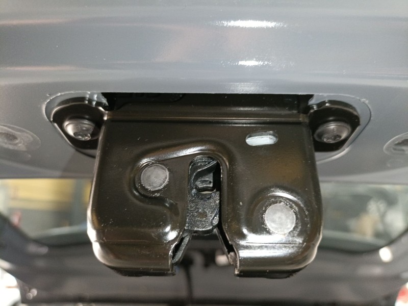 Recambio de cerradura maletero / porton para dacia duster (hm_) 1.3 tce 130 (hmmf) referencia OEM IAM   
