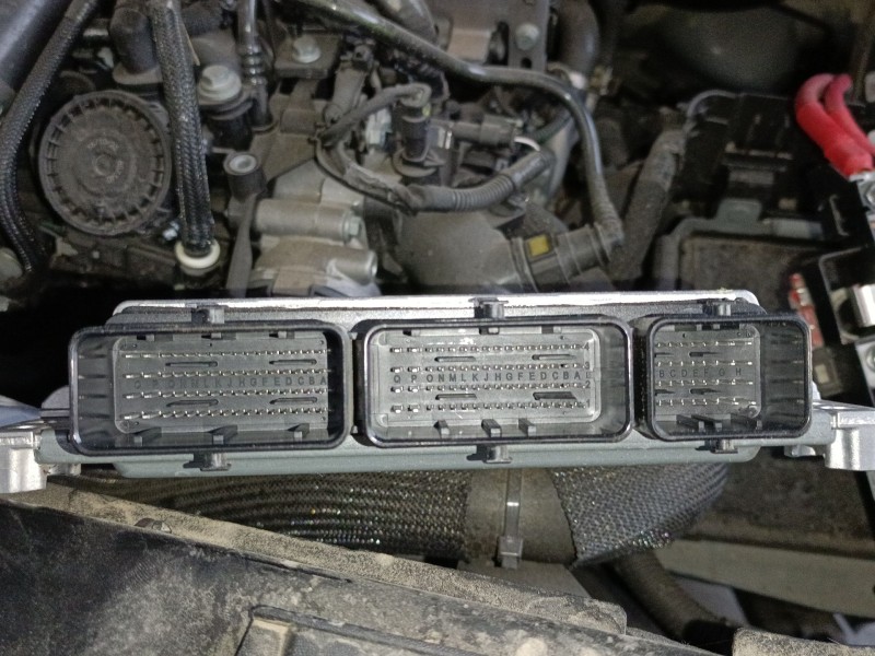 Recambio de centralita motor uce para dacia duster (hm_) 1.3 tce 130 (hmmf) referencia OEM IAM   