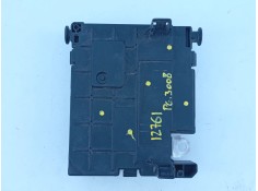 Recambio de caja reles / fusibles para peugeot 3008 suv referencia OEM IAM 9810296180  E3-B2 2