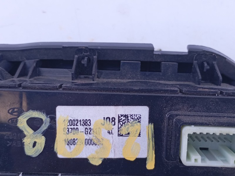 Recambio de mando multifuncion para hyundai ioniq hybrid referencia OEM IAM 93700G2110 120021383 E3-A3