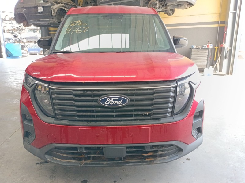 ford tourneo combi v769 del año 2024