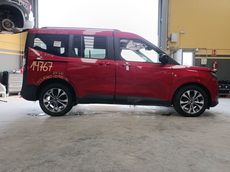 ford tourneo combi v769 del año 2024