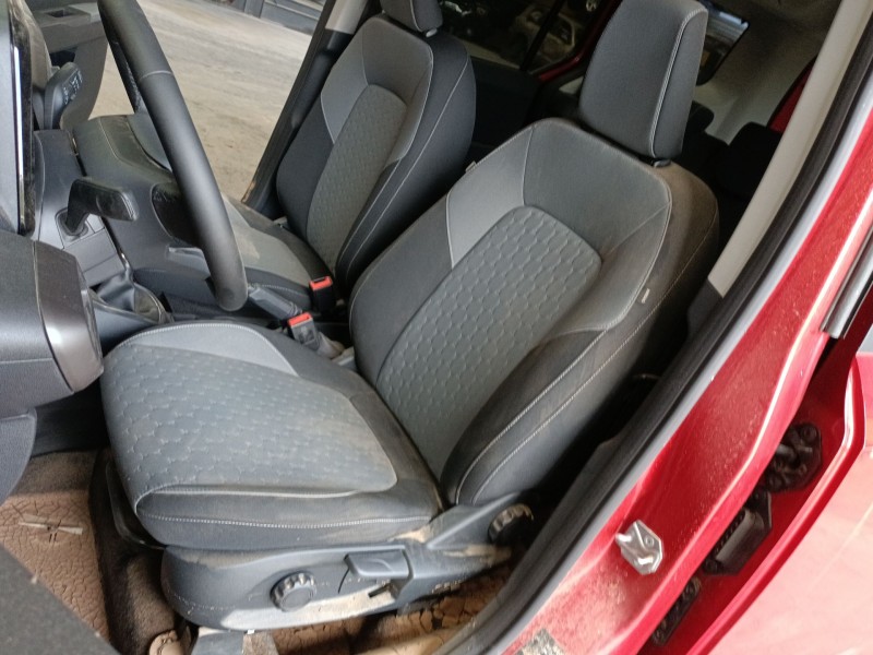 ford tourneo combi v769 del año 2024