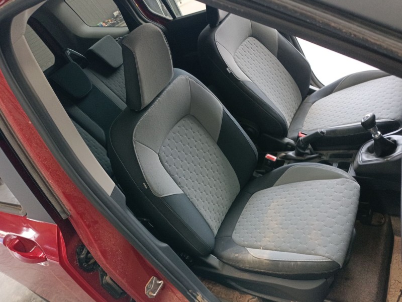 ford tourneo combi v769 del año 2024