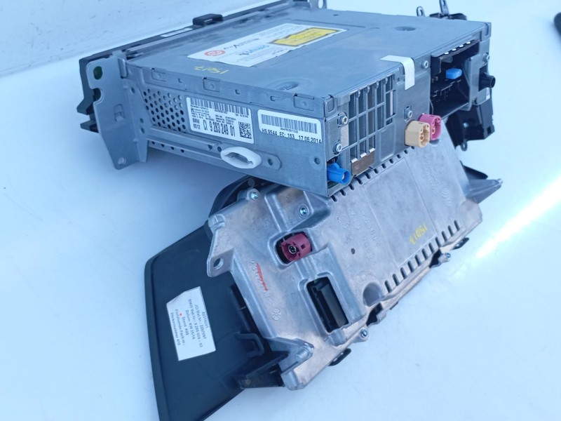 Recambio de sistema navegacion gps para bmw x1 (e84) sdrive 18 d referencia OEM IAM 928324901 925860403,933461101 E3-A2