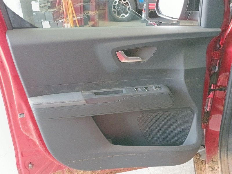 Recambio de guarnecido puerta delantera izquierda para ford tourneo combi v769 referencia OEM IAM   