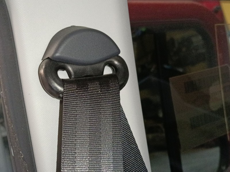 Recambio de cinturon seguridad trasero derecho para ford tourneo combi v769 referencia OEM IAM   