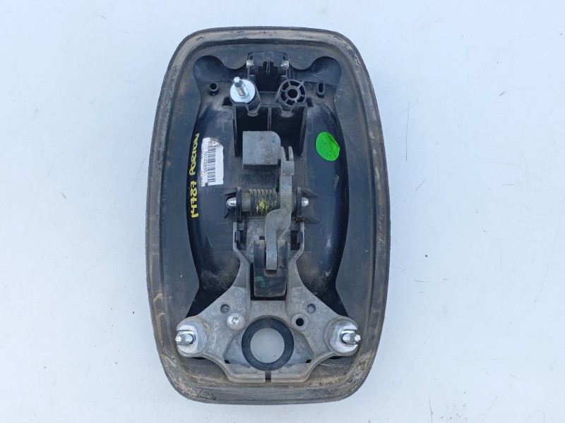 Recambio de maneta exterior porton para iveco daily vi caja/chasis 33s13, 35s13, 35c13 referencia OEM IAM NV23895  E1-B3