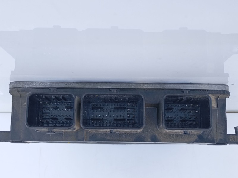 Recambio de centralita motor uce para dacia logan mcv (ks_) 1.5 dci (ks0w) referencia OEM IAM 8200513058 8200785530 E1-A1