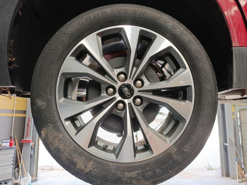 Recambio de juego llantas sin neumatico para ford tourneo combi v769 referencia OEM IAM 17 PULGADAS  