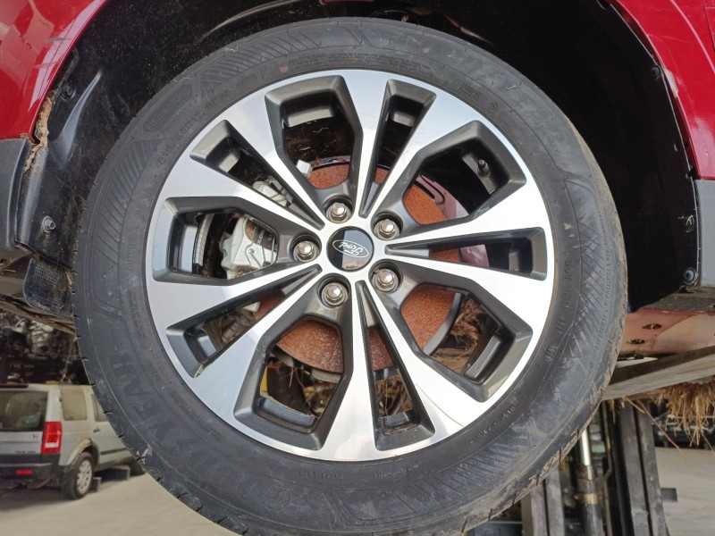 Recambio de juego llantas sin neumatico para ford tourneo combi v769 referencia OEM IAM 17 PULGADAS  