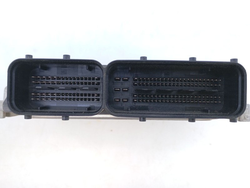 Recambio de centralita motor uce para hyundai ix35 (lm, el, elh) 1.7 crdi referencia OEM IAM 391202A000 0281017696 