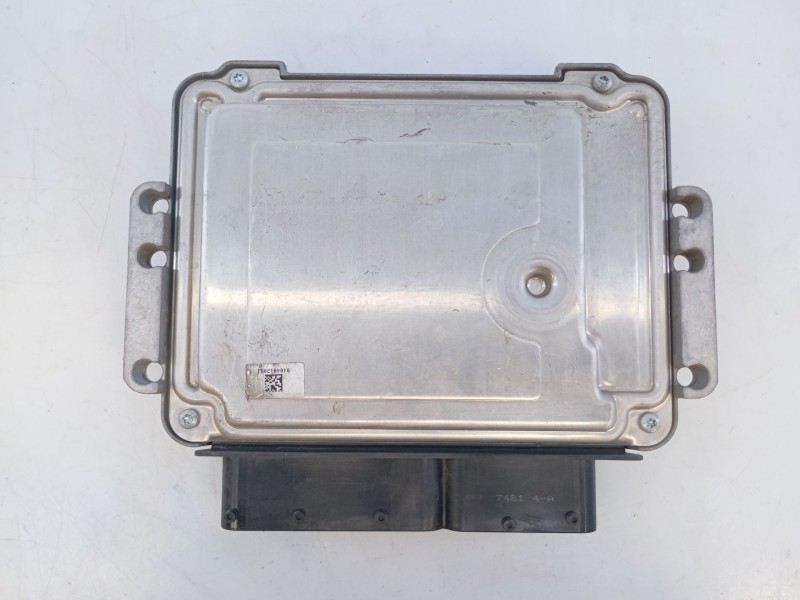 Recambio de centralita motor uce para hyundai ix35 (lm, el, elh) 1.7 crdi referencia OEM IAM 391202A000 0281017696 
