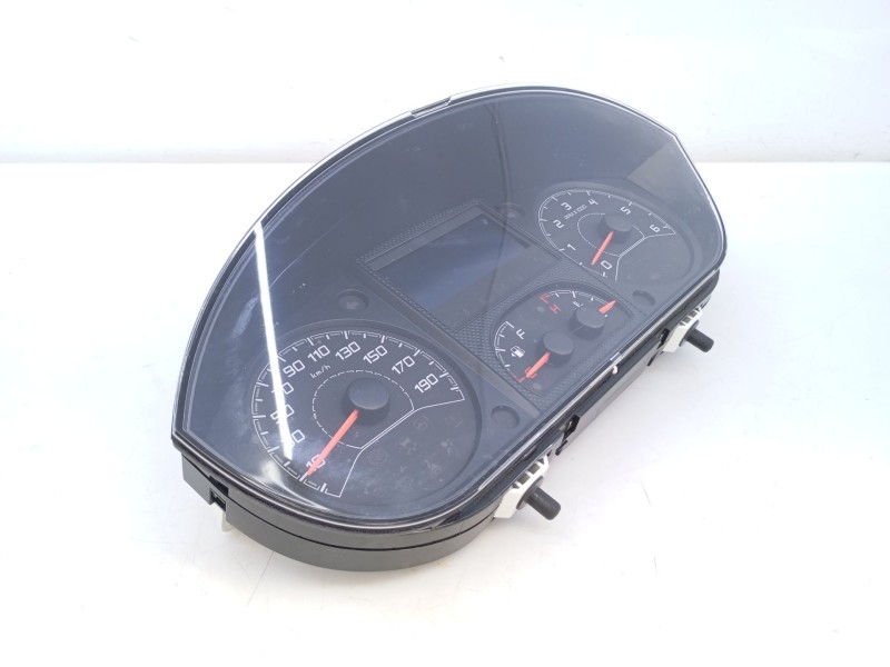 Recambio de cuadro instrumentos para peugeot boxer furgoneta 2.0 bluehdi 130 referencia OEM IAM 1394435080  