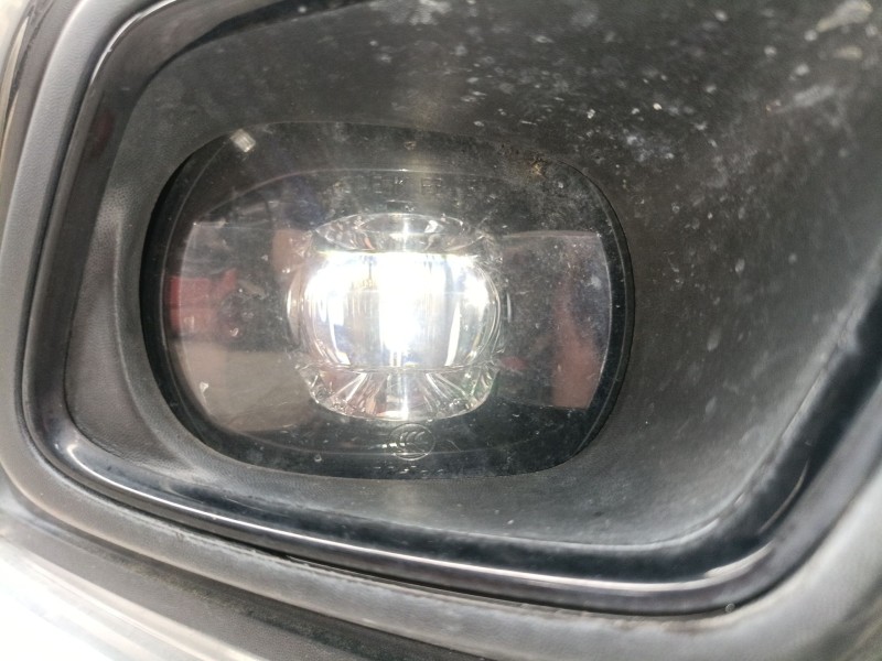 Recambio de faro antiniebla derecho para renault captur i (j5_, h5_) 1.2 tce 120 referencia OEM IAM   