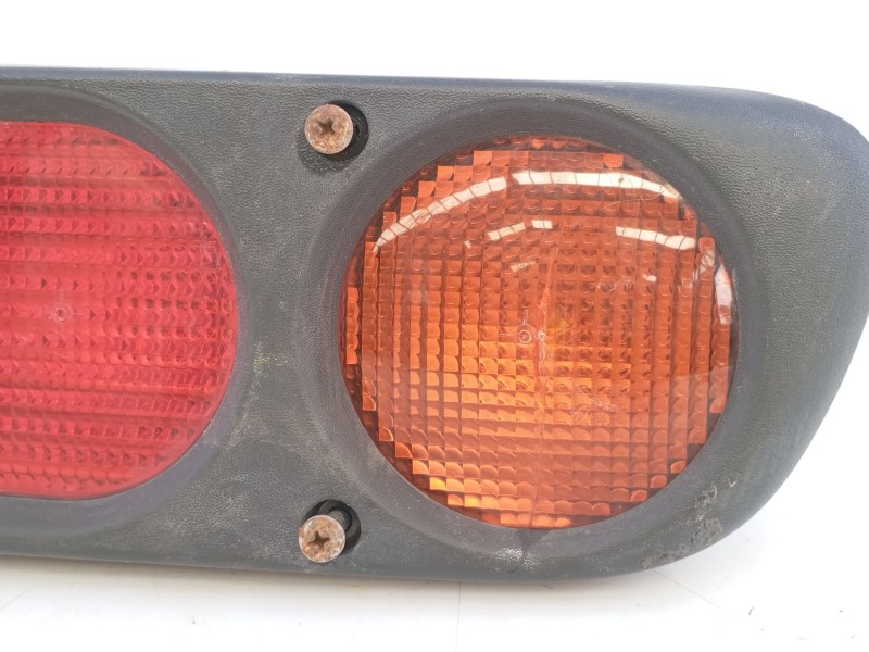 Recambio de piloto trasero derecho de paragolpes para nissan terrano (wd21) 2.7 td referencia OEM IAM 265500X001  E2-A4