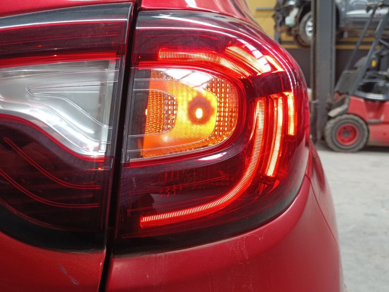 Recambio de piloto trasero derecho para renault captur i (j5_, h5_) 1.2 tce 120 referencia OEM IAM   
