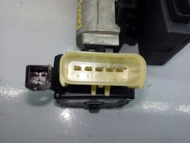 Recambio de antirrobo para dodge avenger sxt referencia OEM IAM 5605400AC 296071 E3-B6