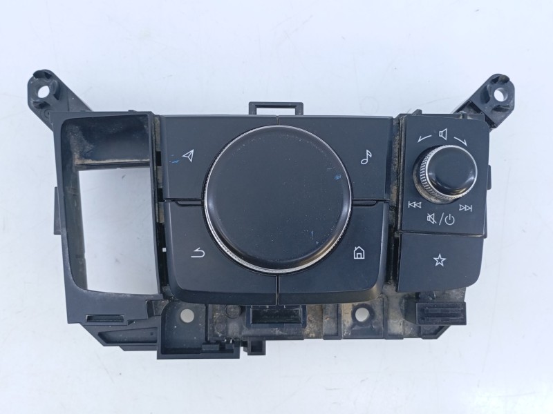 Recambio de mando multifuncion para mazda cx-30 selection 2wd referencia OEM IAM BDGF66CM0  E2-A2