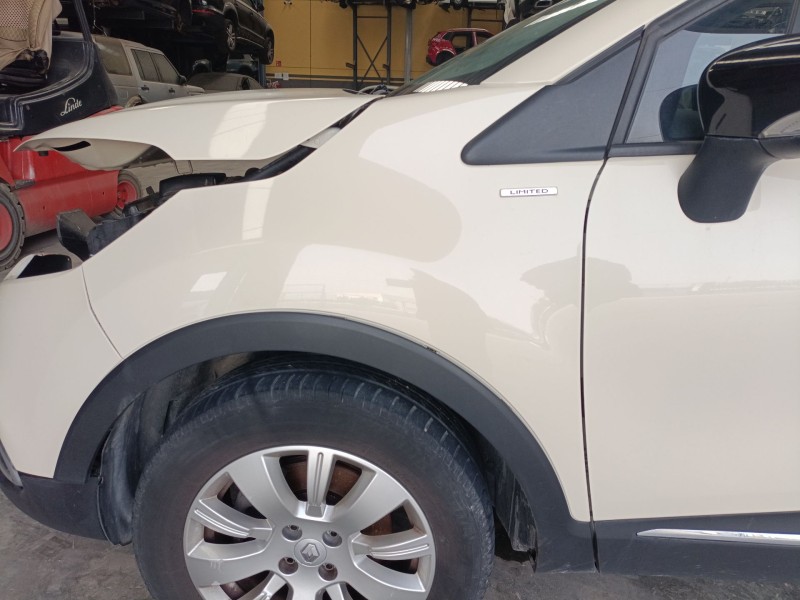 Recambio de aleta delantera izquierda para renault captur i (j5_, h5_) 1.5 dci 90 referencia OEM IAM   