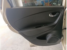GUARNECIDO PUERTA TRASERA IZQUIERDA 
