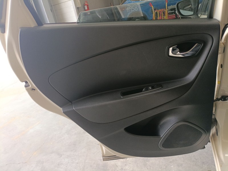 Recambio de guarnecido puerta trasera izquierda para renault captur i (j5_, h5_) 1.5 dci 90 referencia OEM IAM   