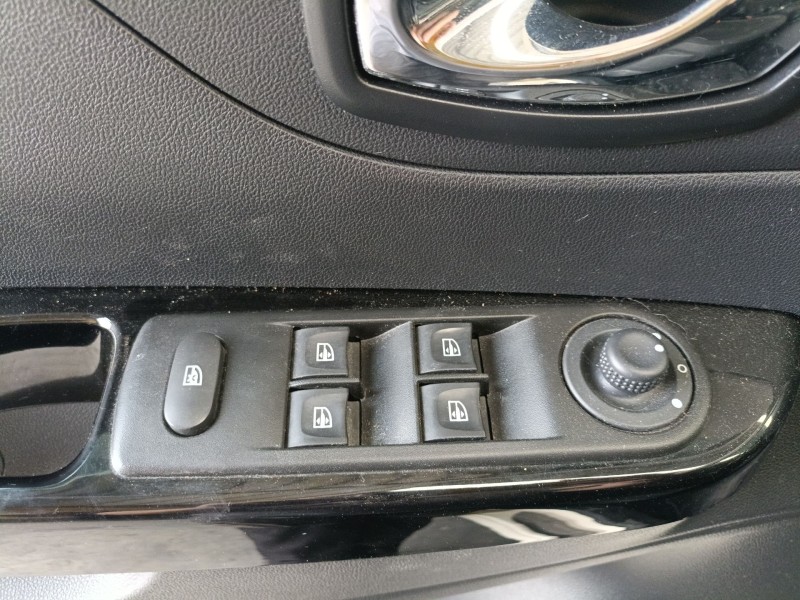 Recambio de mando elevalunas delantero izquierdo para renault captur i (j5_, h5_) 1.5 dci 90 referencia OEM IAM   