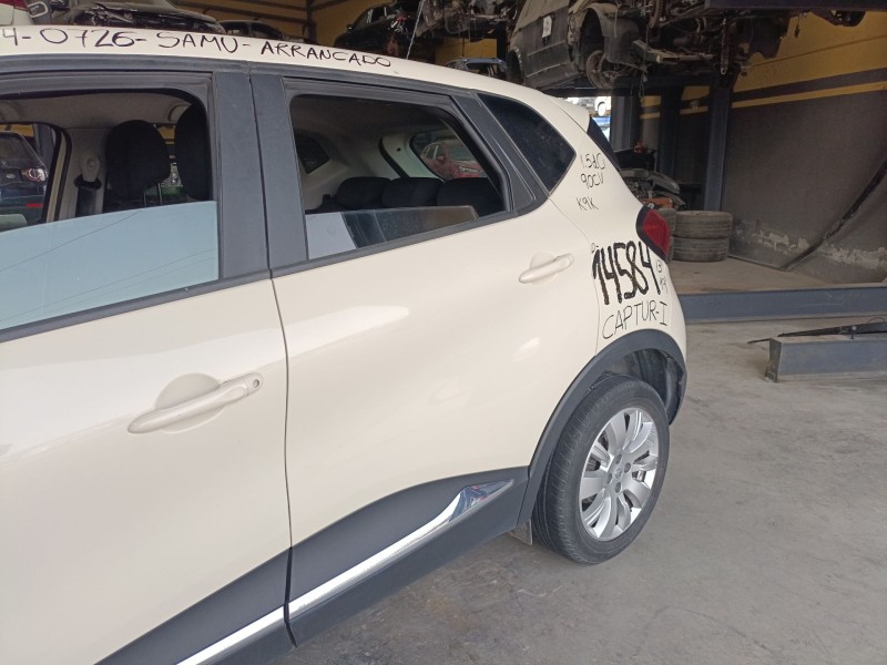 Recambio de puerta trasera izquierda para renault captur i (j5_, h5_) 1.5 dci 90 referencia OEM IAM   