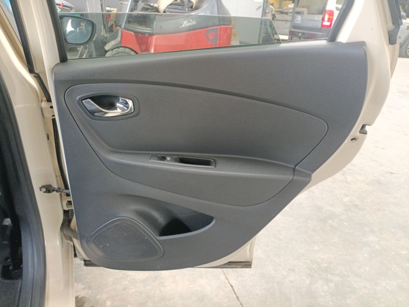 Recambio de guarnecido puerta trasera derecha para renault captur i (j5_, h5_) 1.5 dci 90 referencia OEM IAM   